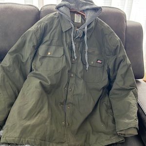Dickies coat size 2XL